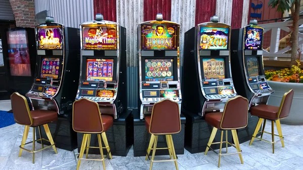 Super Sic Bo live-dealer table interface on bos717